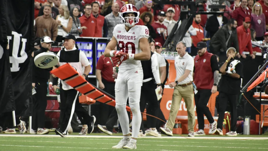 ‘They’re good players’: Josh Hoover is impressed with his wide receivers at Indiana