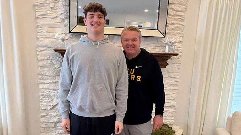 Ohio State Buckeyes football Trending Toward Major Recruiting Win Over LSU Tigers football, Texas Longhorns football Target, Per Predictions