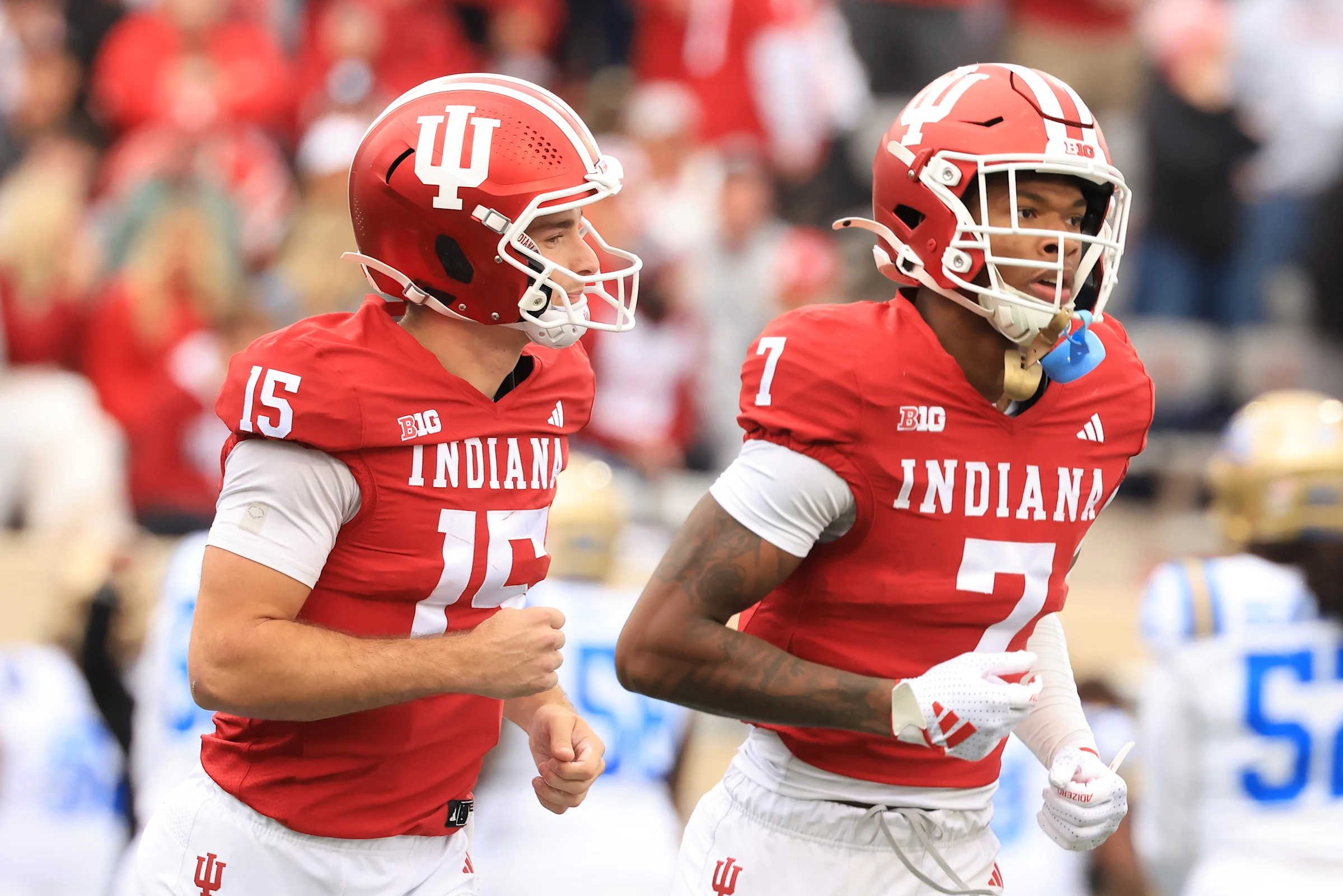 Raiders Set Up Fernando Mendoza Reunion: Indiana Teammates Expected to Join No. 1 Overall Pick in Las Vegas